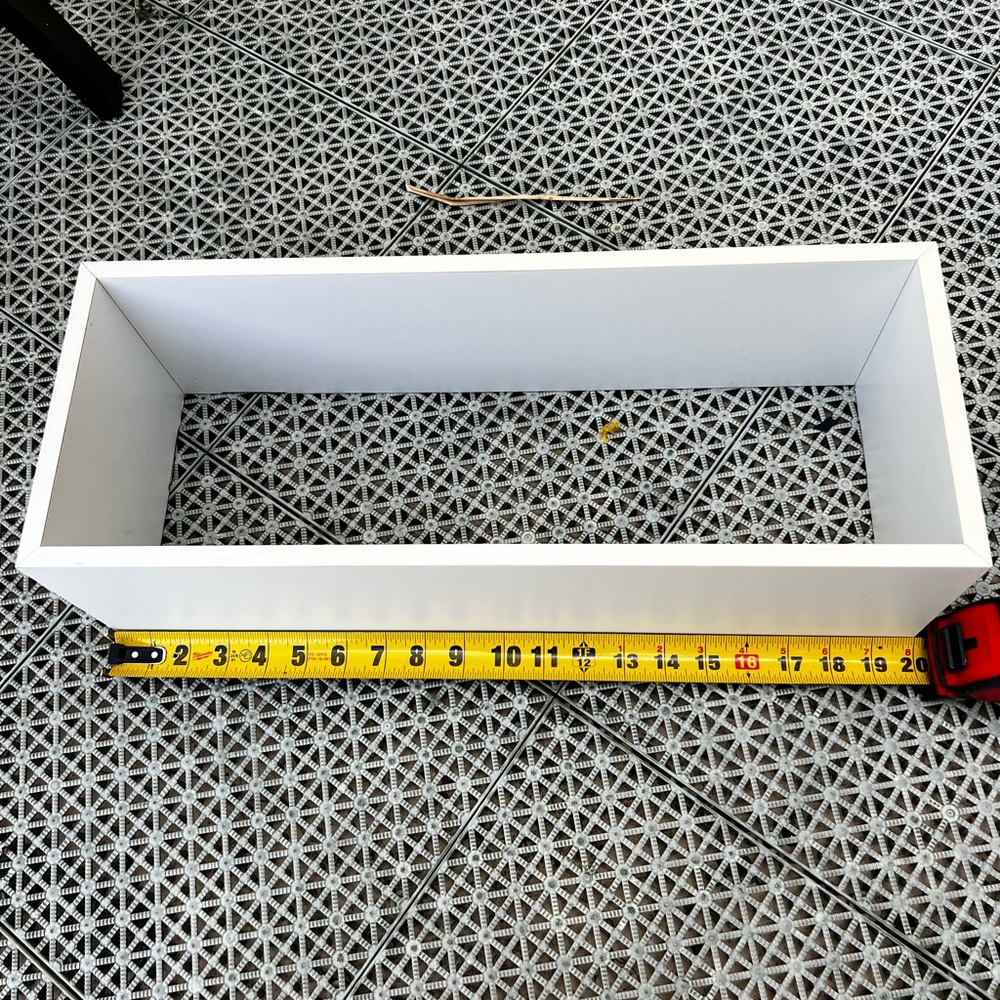 Modern White Wall Shelf - Picture 3 of 11